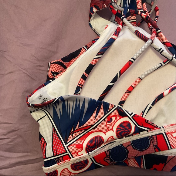 CVG Pop Art Butterfly Back Bra - Picture 2 of 2